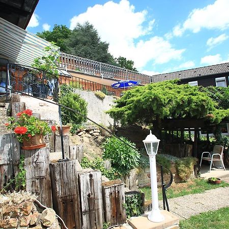 Gleisweiler Pension Weinberg Mit Landhaus Nizza מראה חיצוני תמונה