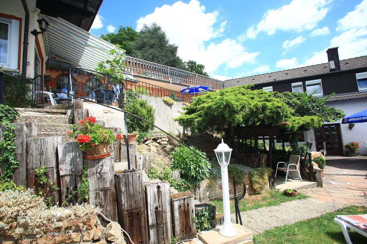 Gleisweiler Pension Weinberg Mit Landhaus Nizza מראה חיצוני תמונה