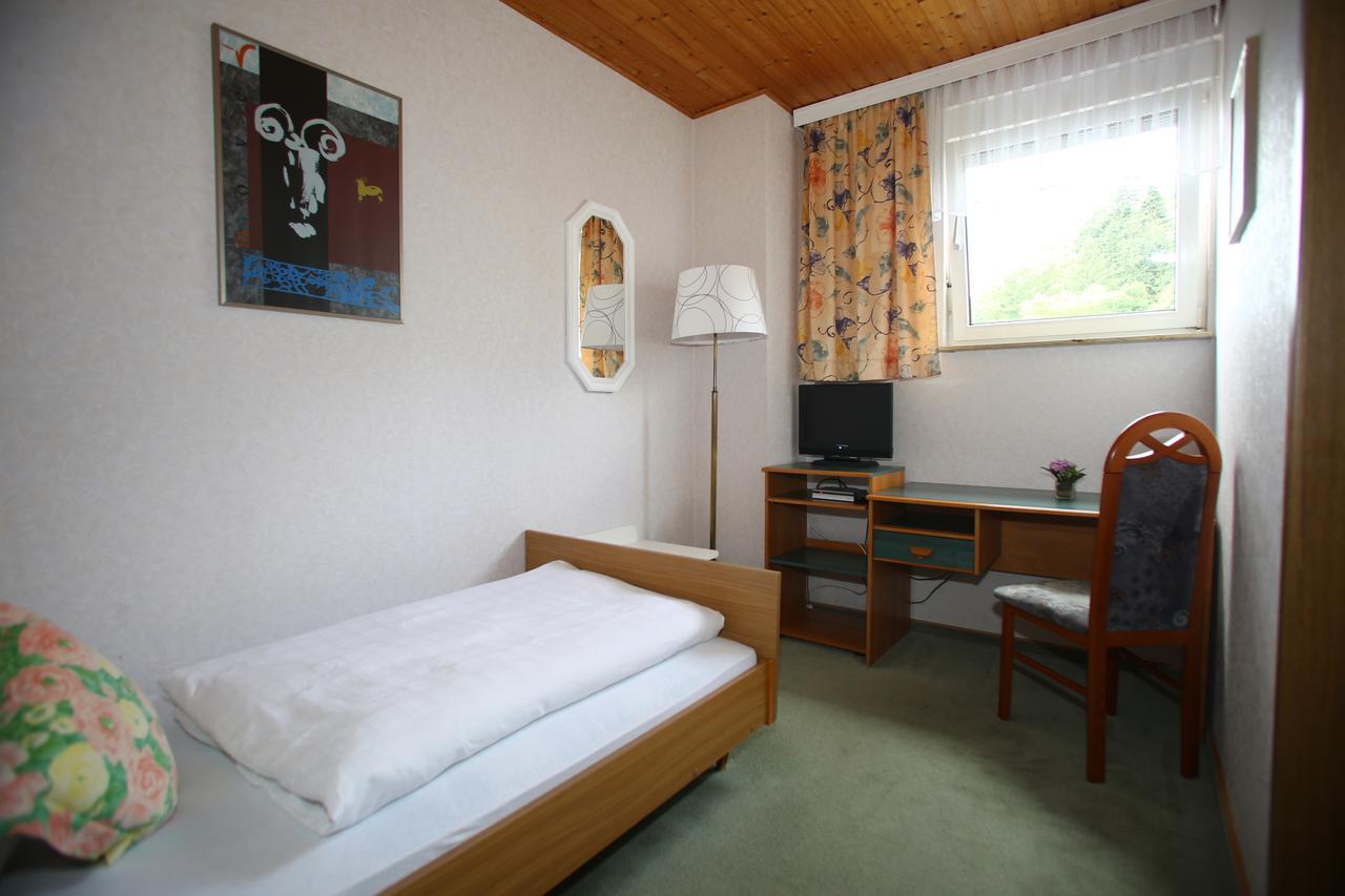 Gleisweiler Pension Weinberg Mit Landhaus Nizza מראה חיצוני תמונה