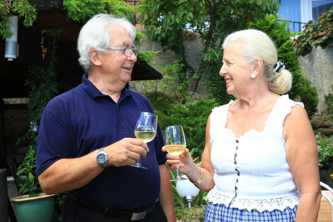 Gleisweiler Pension Weinberg Mit Landhaus Nizza מראה חיצוני תמונה